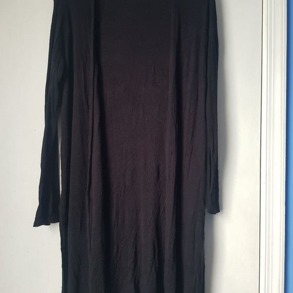 Women's Long Casual Top - Picture 3 of 10